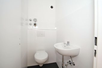 BS WC
