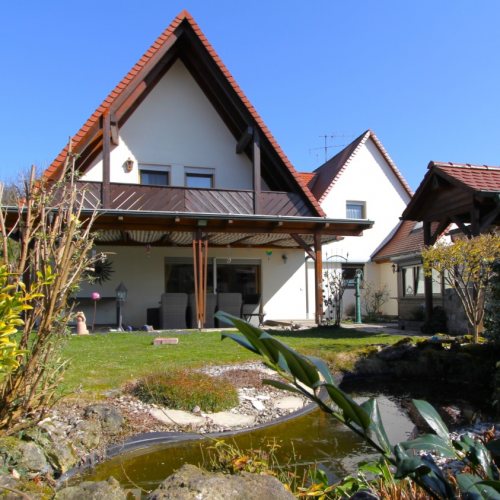 Einfamileinhaus mit Einliegerwohnung